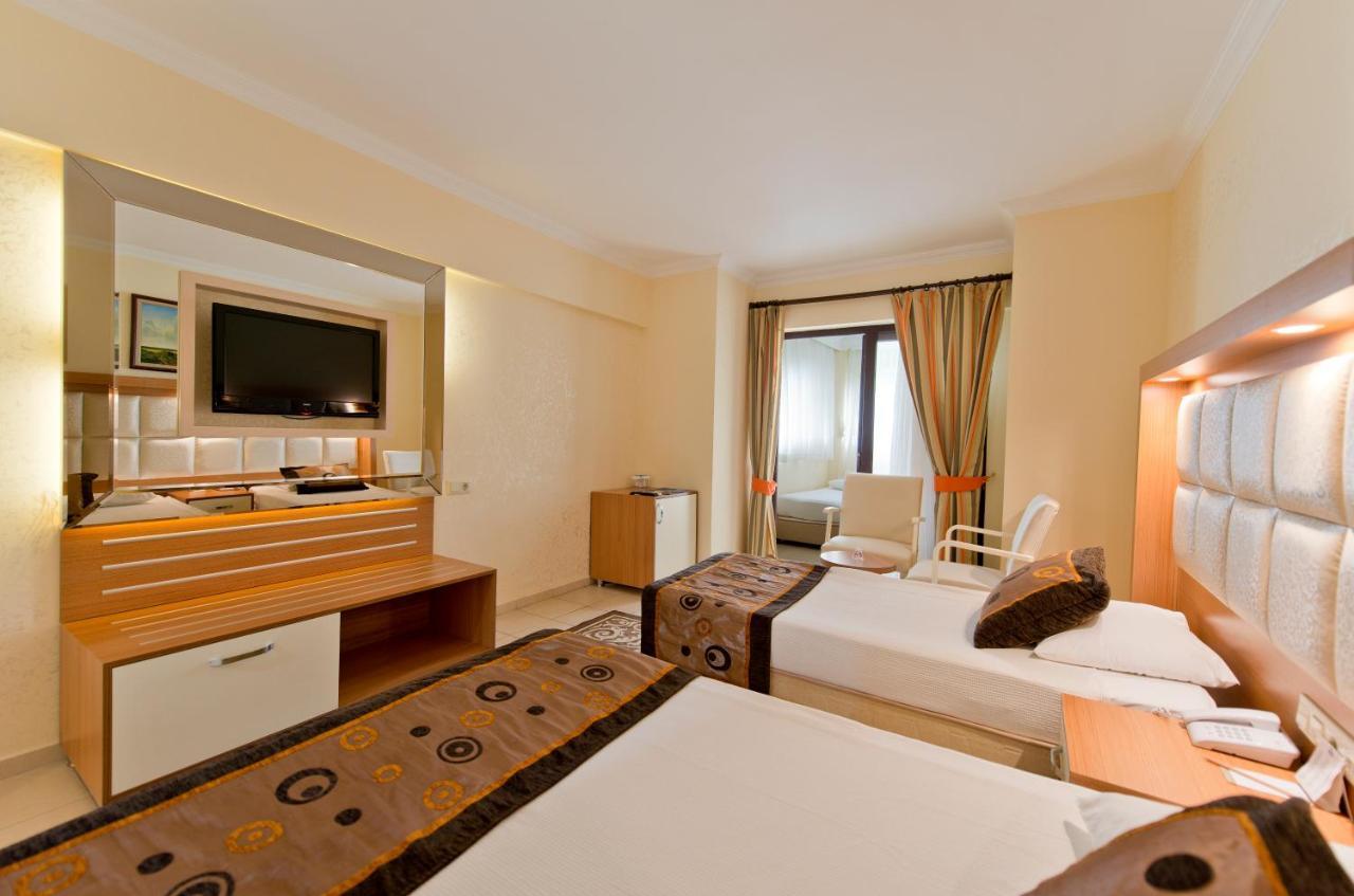 Oz Hotels Incekum Beach Resort & Spa Hotel Окурджалар Экстерьер фото