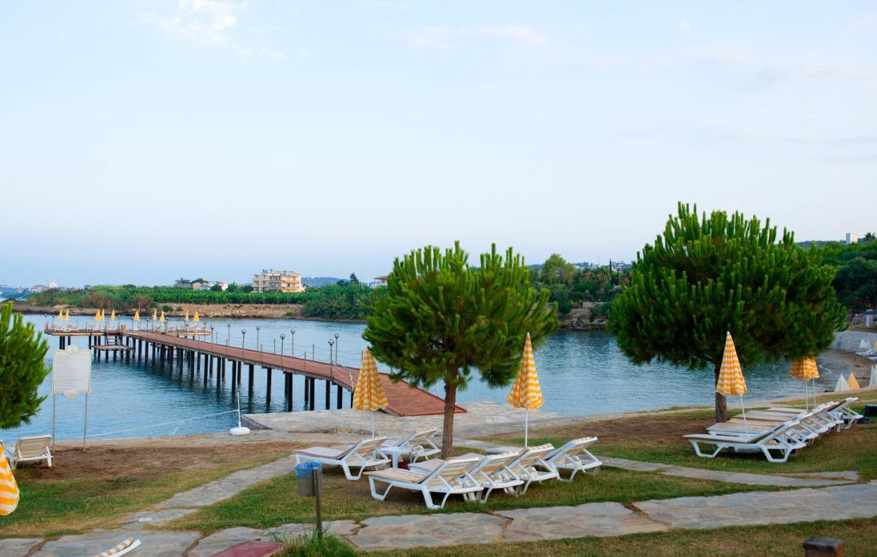 Oz Hotels Incekum Beach Resort & Spa Hotel Окурджалар Экстерьер фото